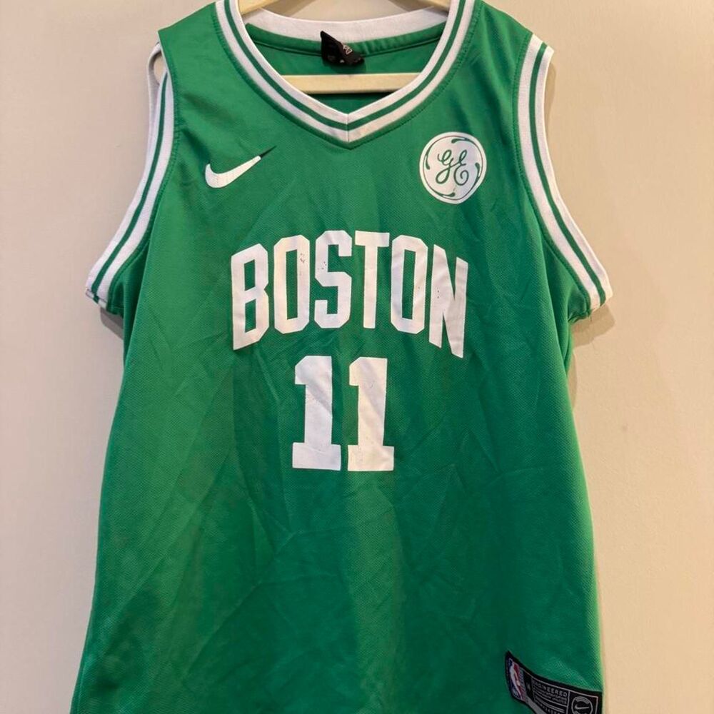 Nike Boston Celtics Kyrie Irving 11 Swingman Jersey